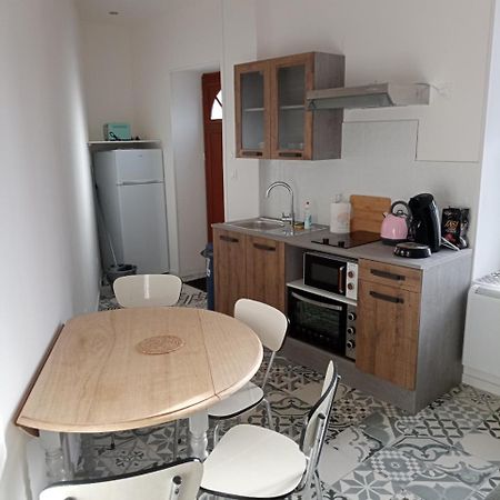 Appart Proche Toutes Commodites Souvigny ภายนอก รูปภาพ